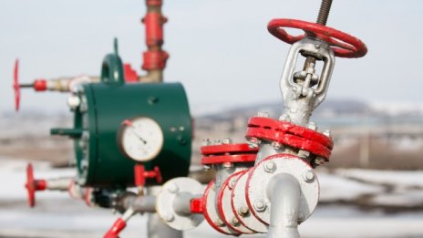 Нетната печалба на Saudi Aramco се срина с 25% за първото тримесечие