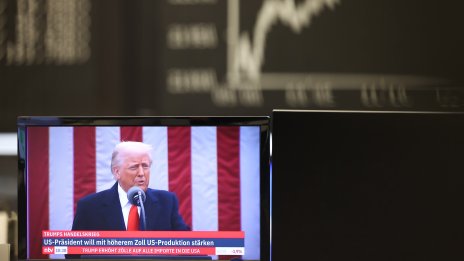 Митата на Тръмп очаквано сринаха цената на акциите по света