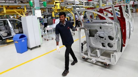 Индия обмисля облекчаване на правилата за чужди инвеститори