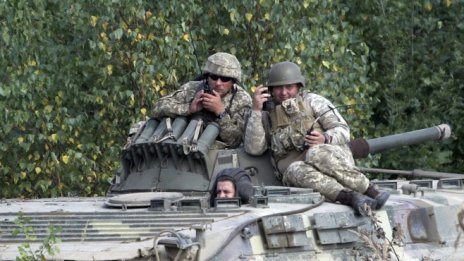 ЕС обмисля собствена военна тренировъчна мисия в Украйна