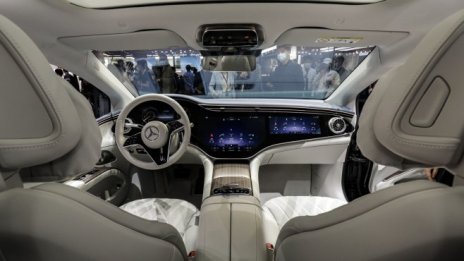 Daimler повиши целта за възвръщаемостта на Mercedes заради силния пазар в Китай