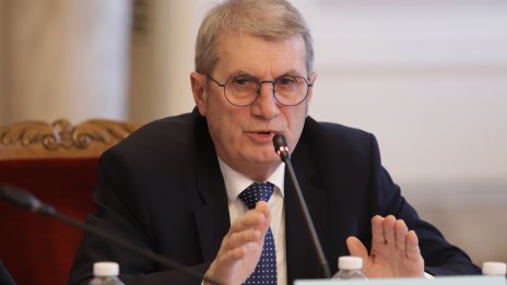 ГЕРБ със заявка за смяна на здравния министър след ротацията