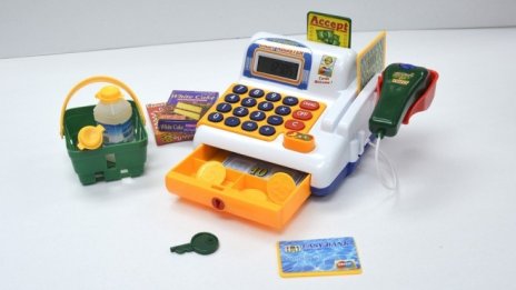 Търговците трябва да подменят касовите си апарати до края на 2018 г.