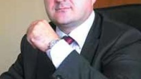 Ан. Петров: Залагаме на ДЦК от ЦИЕ и на облигации на стабилни чужди компании