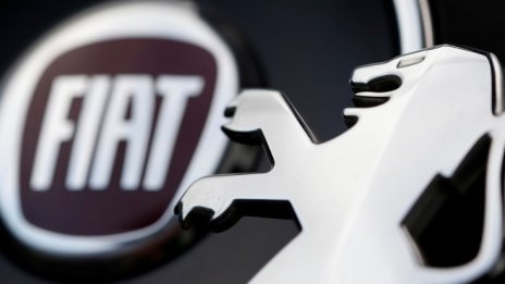 Бордът на Fiat Chrysler е дал одобрение за сливането с PSA според източник