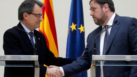 Каталуния пое курс към развод от Испания