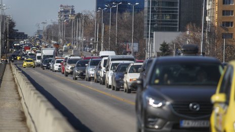 Потреблението на горива от транспорта ще достигне пик около 2030 г.