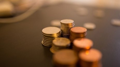 По-евтини плащания с новия закон за платежните услуги