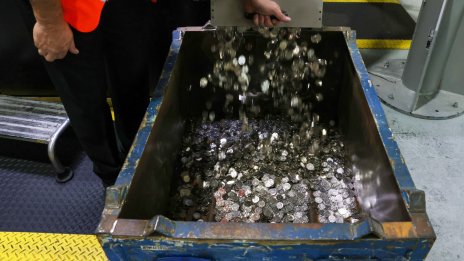 Последното нещо, от което се нуждае световната икономика, е връщане към евтините пари