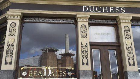 Британските хотели и ресторанти се възползват най-силно от бума на потреблението