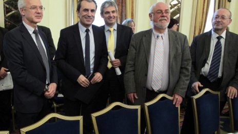 Орешарски: Рязко покачване на заплатите води до загуба на конкурентоспособност