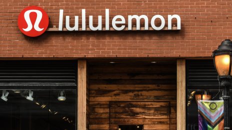 Lululemon зарадва инвеститорите със скок на тримесечните си приходи 