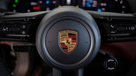 Bernstein: Инвеститорите на Volkswagen са раздвоени за листването на Porsche