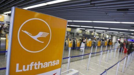 Заради стачка Lufthansa бе принудена да отмени почти всички полети за сряда