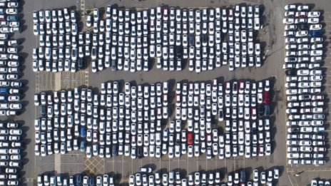 Националният автопарк се свива с близо 50 хил. автомобила през първото полугодие