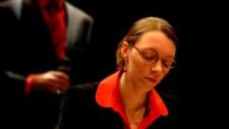 Добрата визия пречи на дамите за някои професии