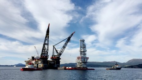 Woodside Energy поема 30% от правата за търсене на петрол и газ в блок „Хан Кубрат“