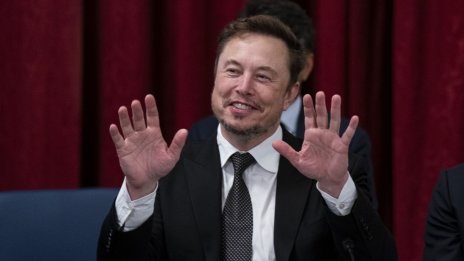 Мъск иска да завземе "целия финансов свят" на потребителите