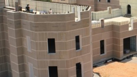 Строят една от най-големите частни къщи в САЩ с площ от 6,7 дка