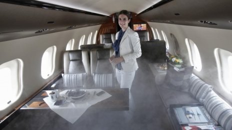 Американските авиокомпании залагат на класа, не на маса