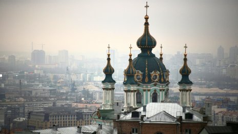 13 души загинаха при най-голямата въздушна атака на Русия срещу Украйна от началото на войната*