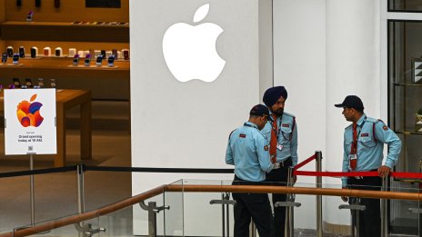 За първи път Apple обяви поддоставчиците, с които работи  