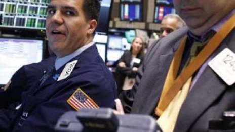 Щатските индекси преустановиха серията от понижения