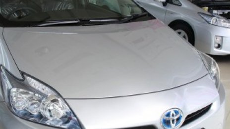 Toyota прогнозира рязък спад в печалбите 