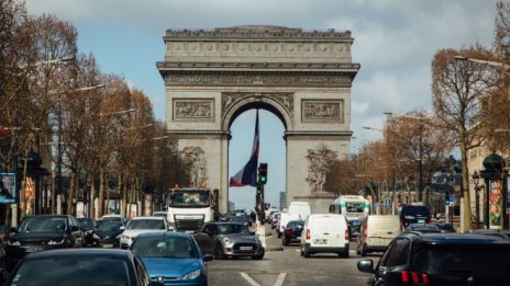 Трафикът в големи европейски градове се връща на нивата отпреди COVID