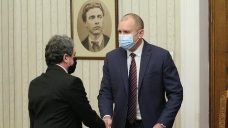 Р. Радев: Важно е да имаме равнопоставена предизборна кампания