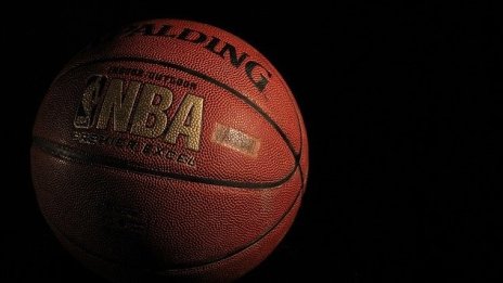 NBA отмени сезона си заради заразен играч