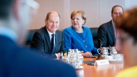 Правителството в Берлин е готово да се откаже от балансирания бюджет