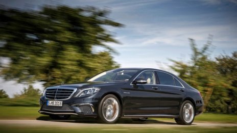 Mercedes показа новия S 65 AMG