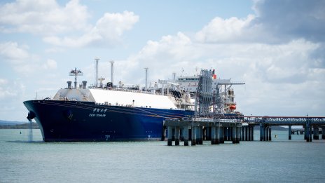 ЕС обмисля санкции срещу руски проекти за втечнен газ и реекспорт на товари