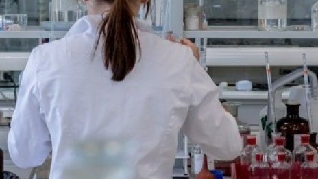 Недостиг на средства гони младите учени от конкурси на Фонд "Научни изследвания"