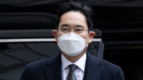 Лидерът на Samsung ще бъде освободен условно