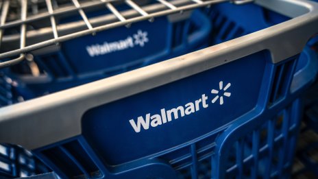 Тръмп призова Walmart да „изяде митата“, вместо да повишава цените