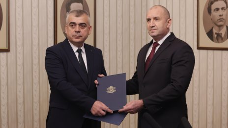 И АПС получи и върна третия мандат за съставяне на правителство
