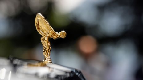 Синдикални служители на Rolls-Royce се пребориха за 18% ръст на заплатите
