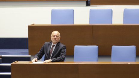 Парламентът ратифицира договора за придобиване на бойни машини „Страйкър“