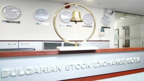 След пет поредни сесии на ръстове SOFIX затвори на червена територия