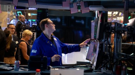 Nasdaq и S&P 500 сложиха край на 3-дневната си губеща серия