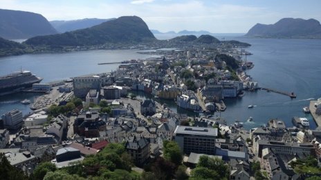 България се изкачва все по-нагоре в световната класация по щастие