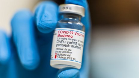 Moderna влезе в S&P 500 като най-добре представящия се актив за годината