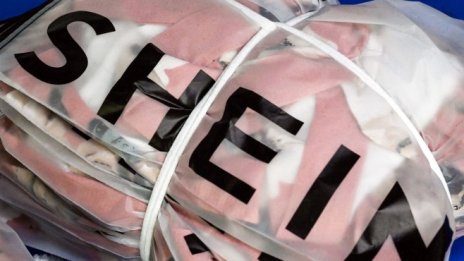 Инвеститори продават дяловете си в Shein с 30% под оценката ѝ от април