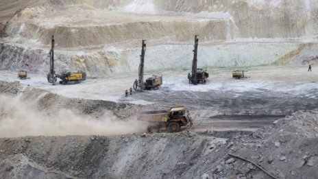 Китайската Zijin придобива миннодобивната компания  Nevsun за 1,16 млрд. долара