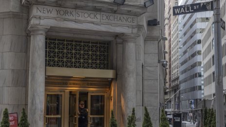 Dow добави над 160 пункта в трети пореден ден на растеж