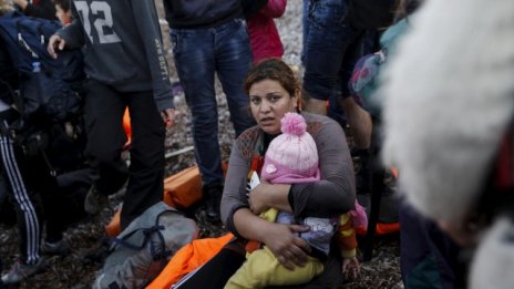 Терорът в Париж сплотява Източна Европа срещу плана на Меркел за бежанците