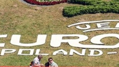 Евро 2012: Година преди първенството стадионите в Полша са почти мираж