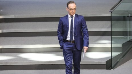 Германия предупреждава за твърд Brexit насред коронакризата